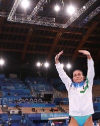 半岛体育登录-“丘妈”第八次奥运之旅提前谢幕 她是最特别的传奇