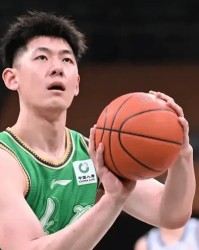 半岛体育官网-张陈治锋被弃用原因！挡拆+得分能力不强，莱迪出价值后难重用！|辽宁|吴昌泽|篮板|CBA|太行_新浪体育_新浪新闻