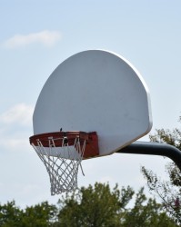 泪目！中国女篮又一30岁王牌复活：穿越2年磨砺，揭秘逆袭真因